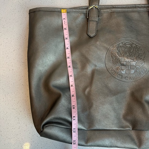 Dazzling Silver Vince Camuto Tote/Bag with Pink Interior Lining - Picture 4 of 10